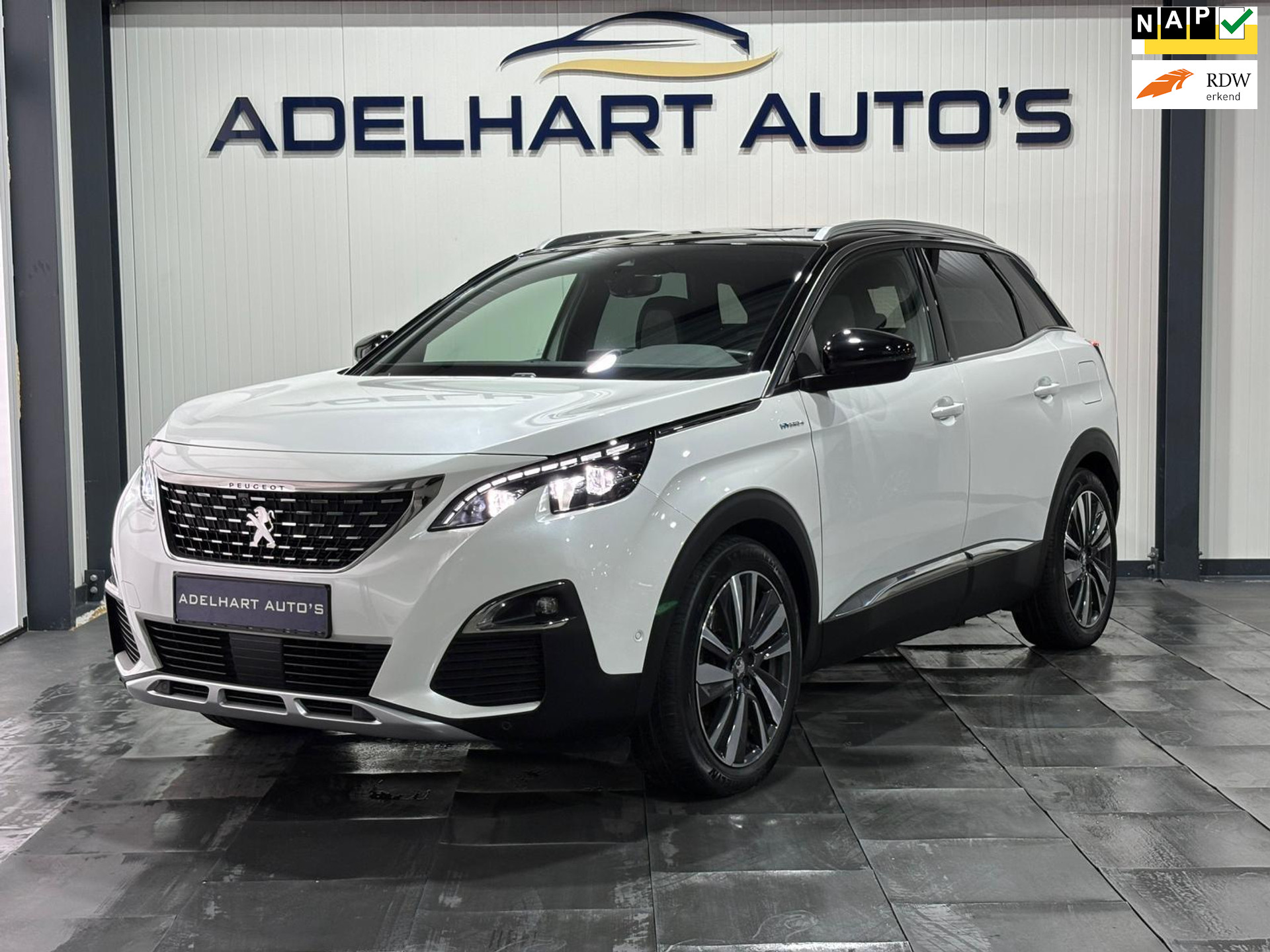 Peugeot 3008 1.6 HYbrid 300 Blue Lease GT Line / Navigatie full map / Camera / Full lederen interieur / Elektrische stoelen / etc. 47248390-0.jpg | Adelhart Auto's
