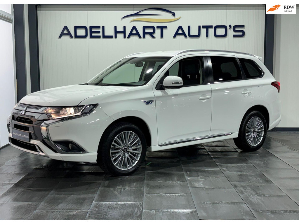 Mitsubishi Outlander 2.4 PHEV Intense Automaat / Navigatie Apple CarPlay / Cruise control / Climate control / etc.. 49200274-0.jpg | Adelhart Auto's