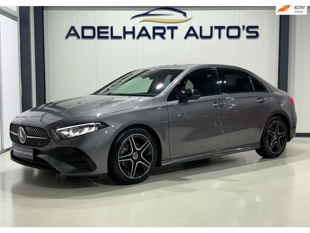 Mercedes-Benz A-Klasse 200 AMG Line Automaat Night Pakket / Navigatie full Map / Cruise Control / Climate Control /etc... 50392632-0.jpg | Adelhart Auto's