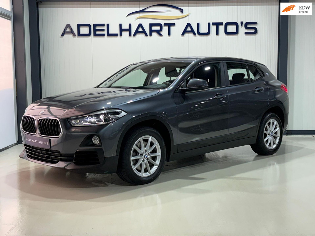 BMW X2 SDrive20i Executive Automaat 192 PK / Navigatie full map / Cruise control / Climate control / etc... 51411034-0.jpg | Adelhart Auto's