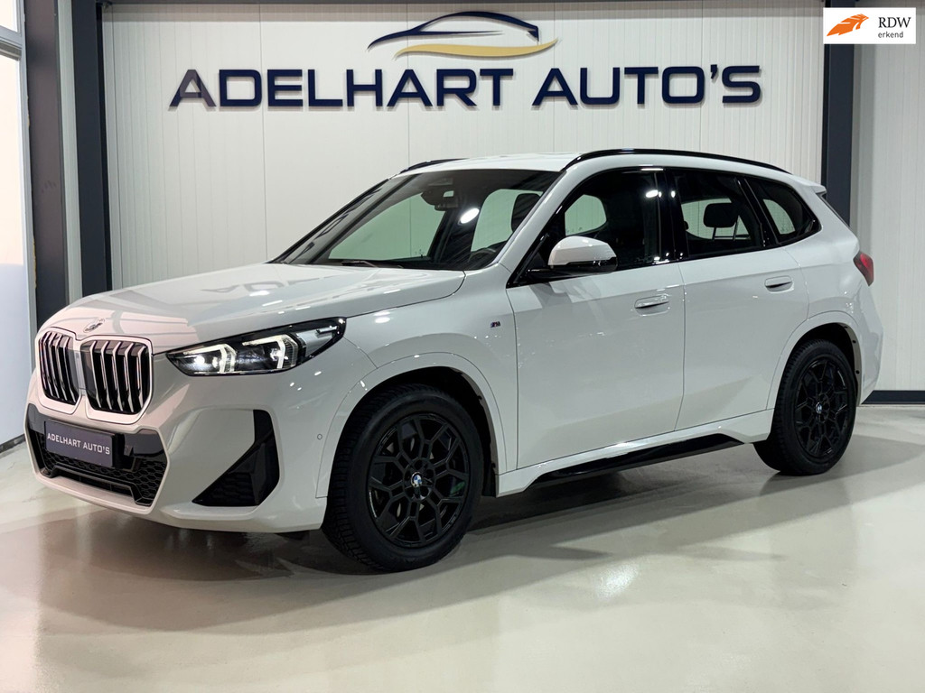 BMW X1 SDrive18i M Sport / Navigatie Full map / Camera / Lederen interieur / Cruise control / climate control / etc.. 51946997-0.jpg | Adelhart Auto's