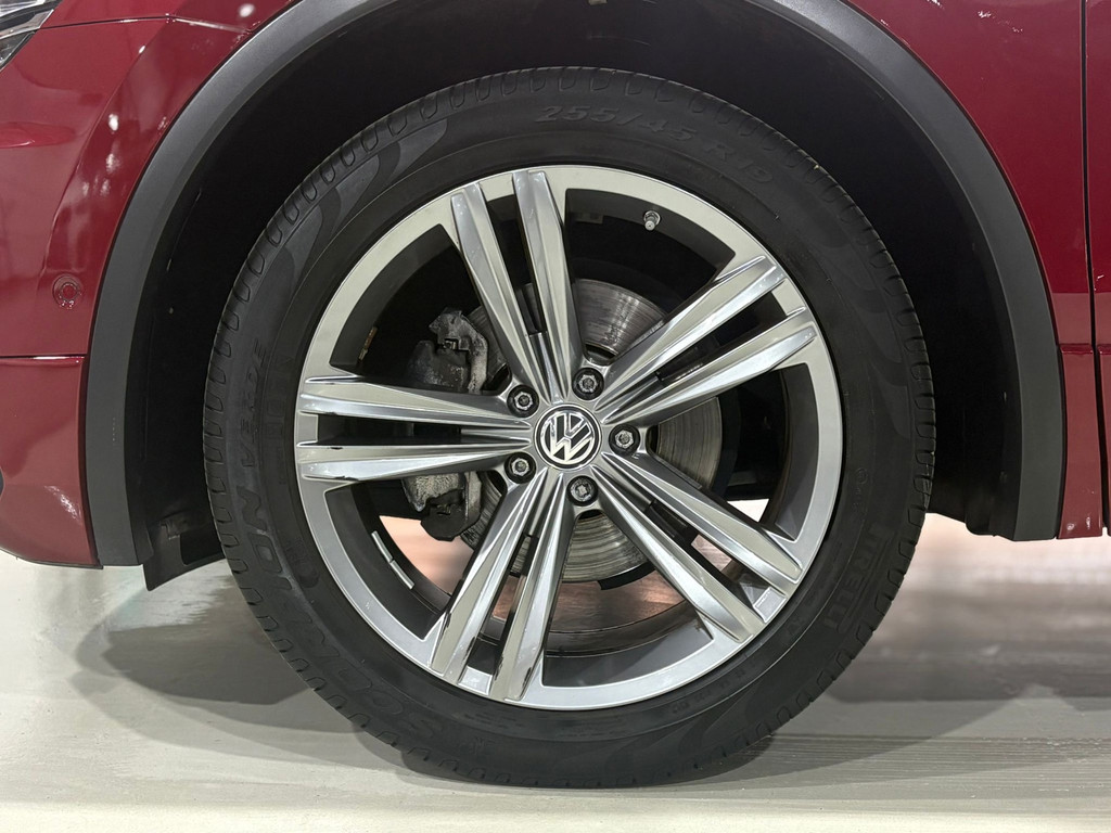 Volkswagen Tiguan Allspace 1.4 TSI R Line 150 PK / Panorama dak / Navigatie full map / Camera / Cruise control / Climate control 52116557-12.jpg | Adelhart Auto's