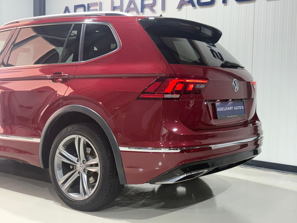 Volkswagen Tiguan Allspace 1.4 TSI R Line 150 PK / Panorama dak / Navigatie full map / Camera / Cruise control / Climate control 52116557-7.jpg | Adelhart Auto's