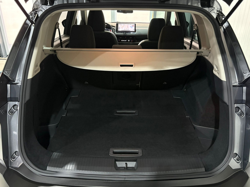 Nissan X-Trail 1.5 N-Connecta 204 PK / Panorama dak / Navigatie full map / 360 Camera / etc.. 52329872-16.jpg | Adelhart Auto's