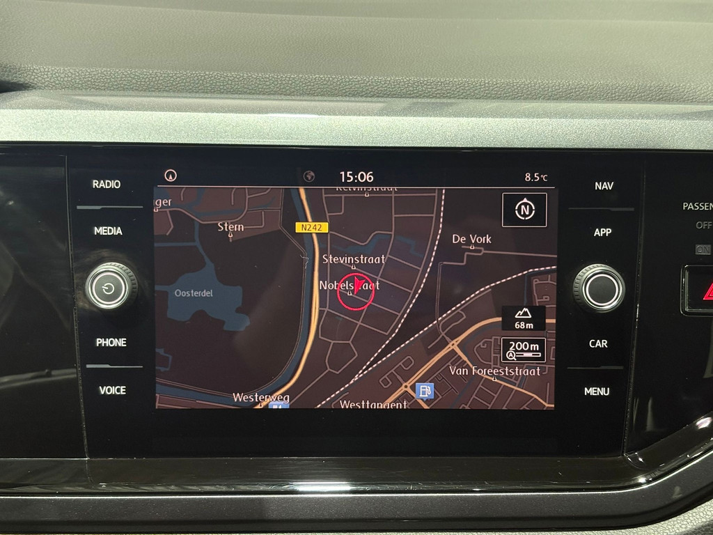 Volkswagen Polo 1.0 TSI Comfortline / Full map navigatie / Cruise control / Cliate control / Half leder 52481157-22.jpg | Adelhart Auto's