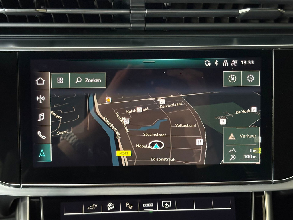 Audi Q8 55 TFSI e quattro Pro Line S Line / Lederen interieur / 360 Camera / Keyless / etc.. 52720257-23.jpg | Adelhart Auto's