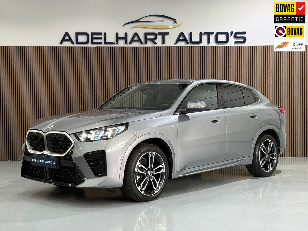 BMW X2 SDrive20i M Sport 170 PK Mild Hybride Nieuw Model / HUD / Navigatie full map / Lederen interieur / Navigatie full map 53964459-0.jpg | Adelhart Auto's