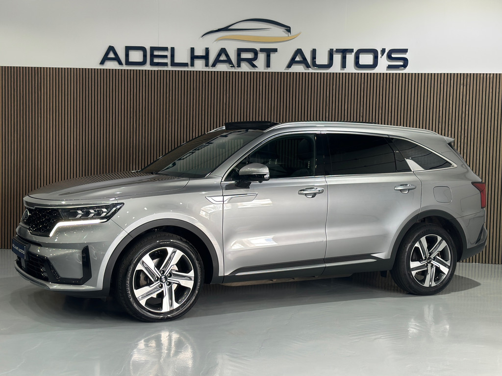 Kia Sorento 1.6 T-GDI Plug-in Hybrid 4WD ExecutiveLine 7pers / Navigatie full map / Panorama dak / Elektrische stoelen / full 55702473-0.jpg | Adelhart Auto's