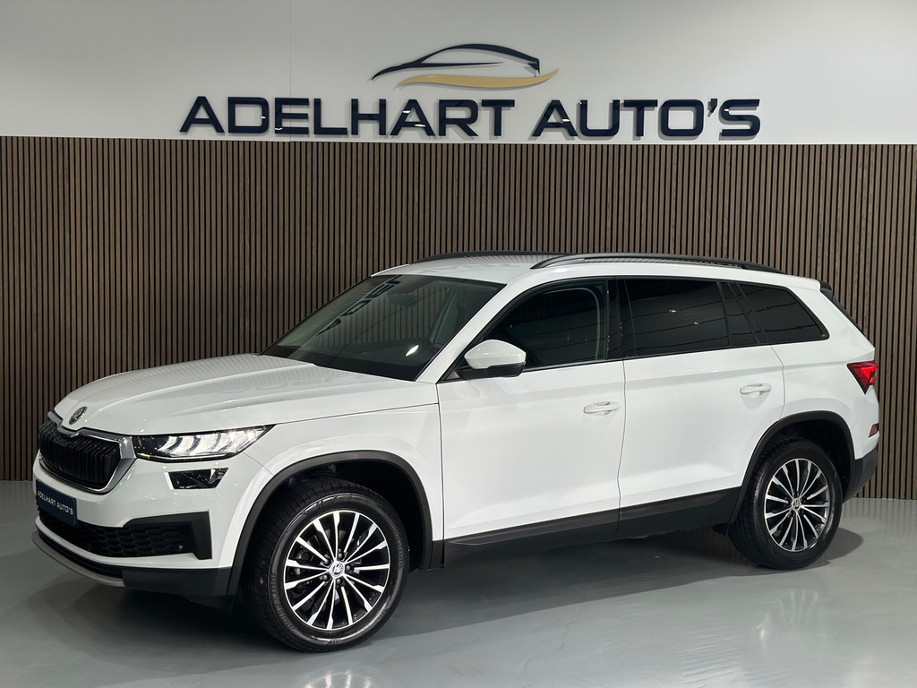 Škoda Kodiaq 1.5 TSI Business Edition / Navigatie full map / Cruise control / Climate control / etc.. 55763981-0.jpg | Adelhart Auto's
