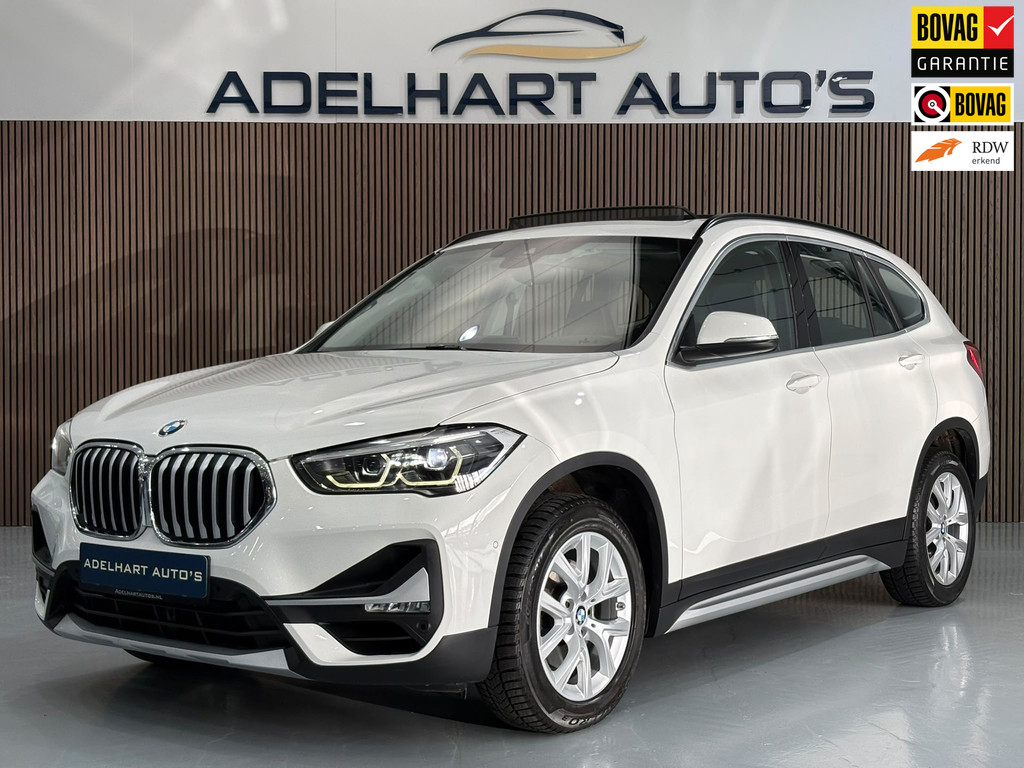 BMW X1 SDrive18i Executive Automaat / Panorama dak / Navigatie full map / Camera / Cruise control / etc.. 55913515-0.jpg | Adelhart Auto's