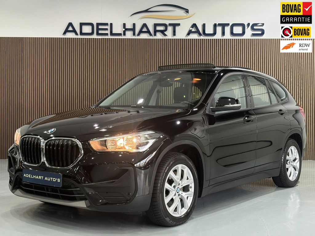 BMW X1 XDrive25e eDrive Edition / Panorama dak / Cruise control / Navigatie full map / etc.. 56074897-0.jpg | Adelhart Auto's