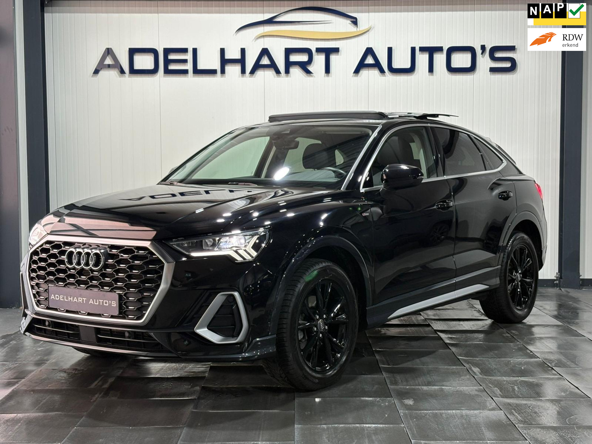 Audi Q3 Sportback 35 TFSI S line Edition automaat / Panorama dak / Lederen interieur / Cruise control / full option 45337285-0.jpg | Adelhart Auto's