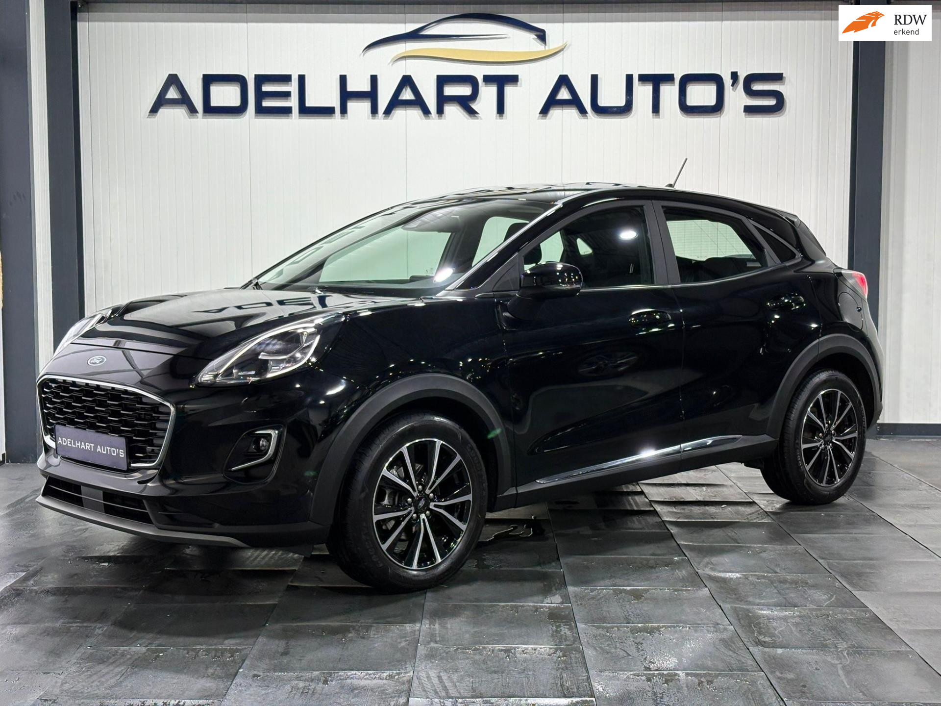 Ford Puma 1.0 EcoBoost Titanium Hybrid Automaat / Navigatie full map / Cruise control / Parkeer sensoren / etc.. 48607634-0.jpg | Adelhart Auto's