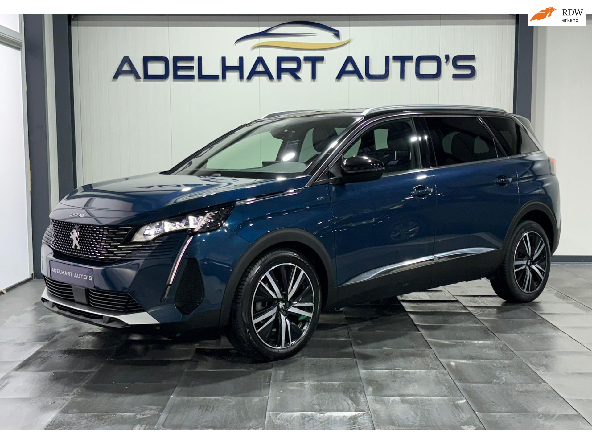 Peugeot 5008 1.2 PureTech 7 Pers. GT-Line Avantage Automaat / Panorama dak / Full Lederen interieur / Elektrische stoelen 48728133-0.jpg | Adelhart Auto's