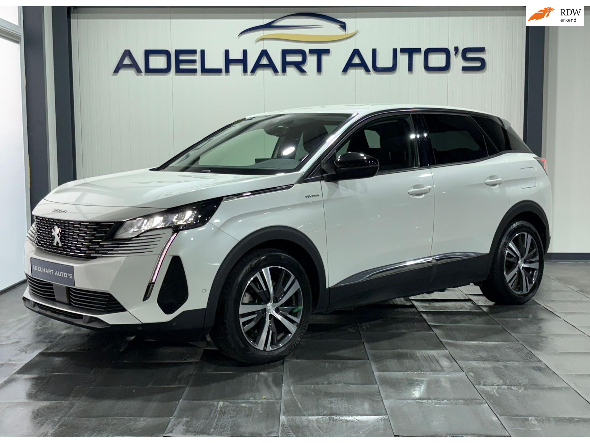 Peugeot 3008 1.6 HYbrid 225 Allure Automaat / Navigatie full map / Camera / Cruise control / Climate control 49038562-0.jpg | Adelhart Auto's
