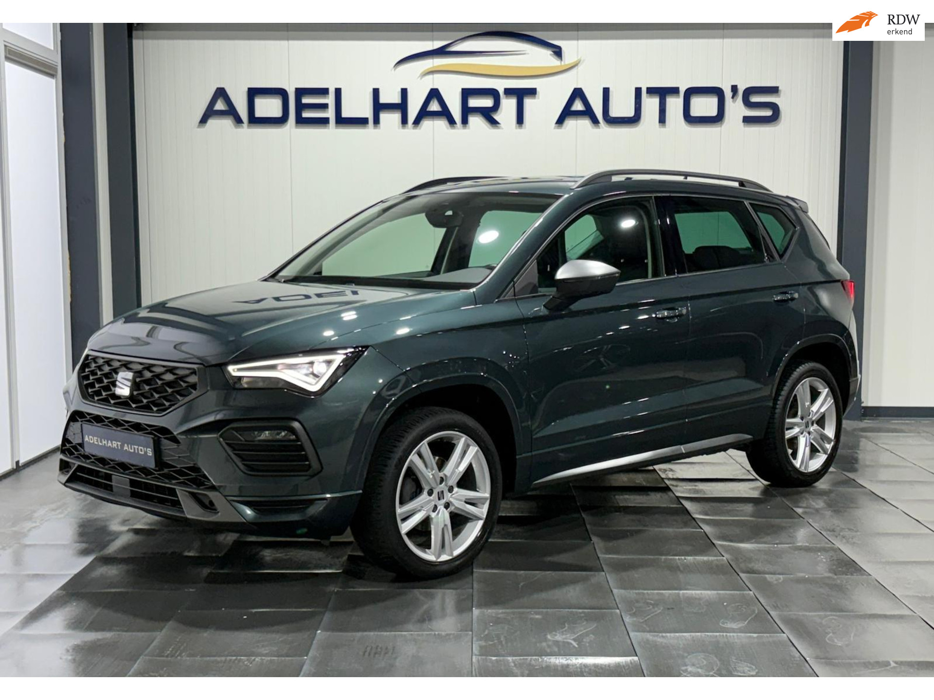 SEAT Ateca 1.5 TSI FR Business DSG Automaat / Navigatie full map / Camera / Lederen interieur / Cruise control 49291508-0.jpg | Adelhart Auto's