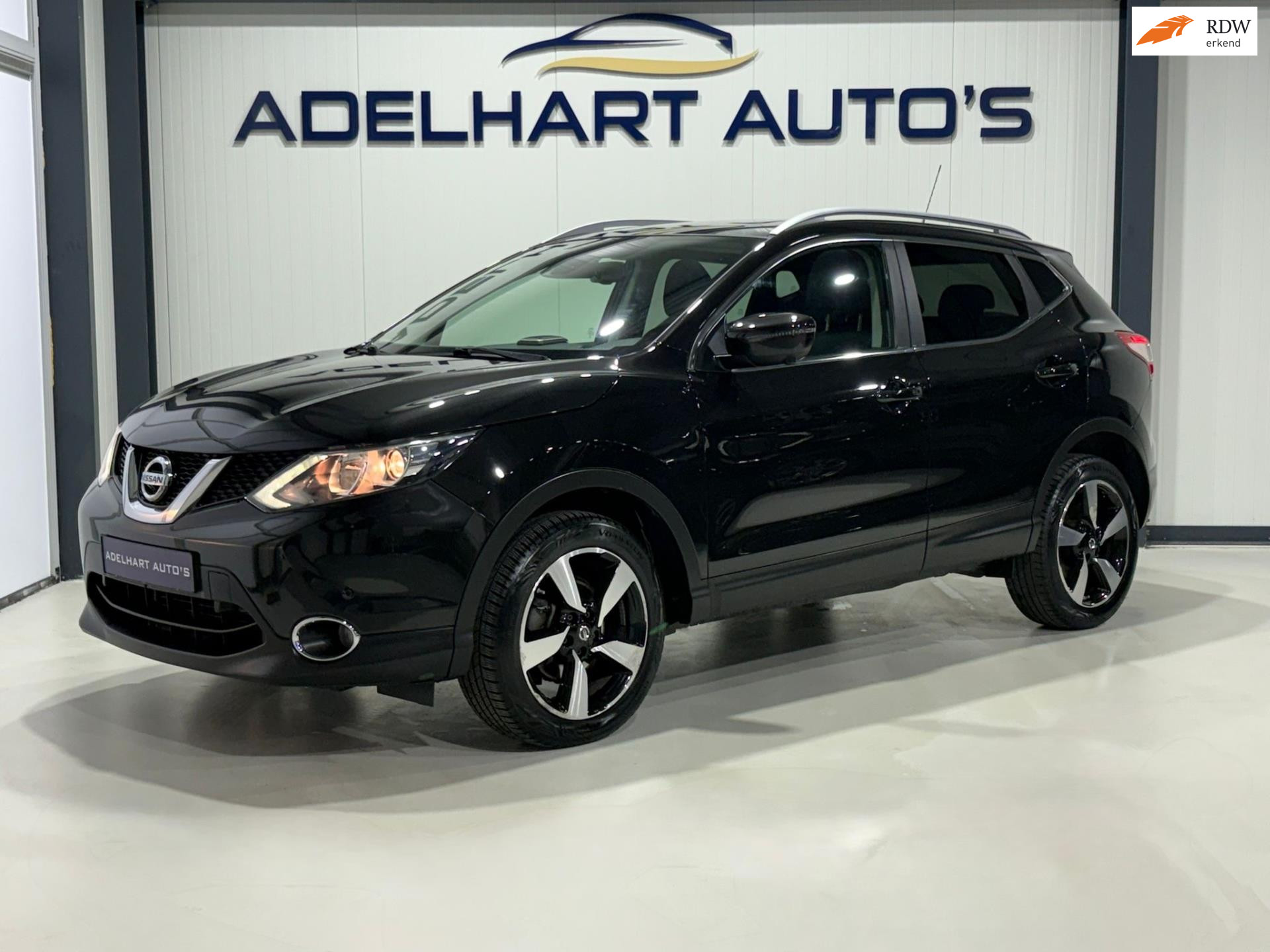Nissan QASHQAI 1.6 Connect Edition / Panorama dak / Navigatie full map / 360 Camera / Cruise control etc.. 50158925-0.jpg | Adelhart Auto's